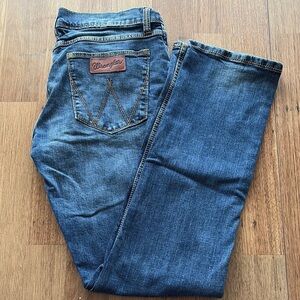 Wrangler Blue Straight Jeans Classic Style 32x34